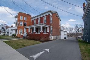 Finger Lake Real Estate Property - R1610329