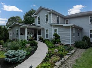 Finger Lake Real Estate Property - R1705840