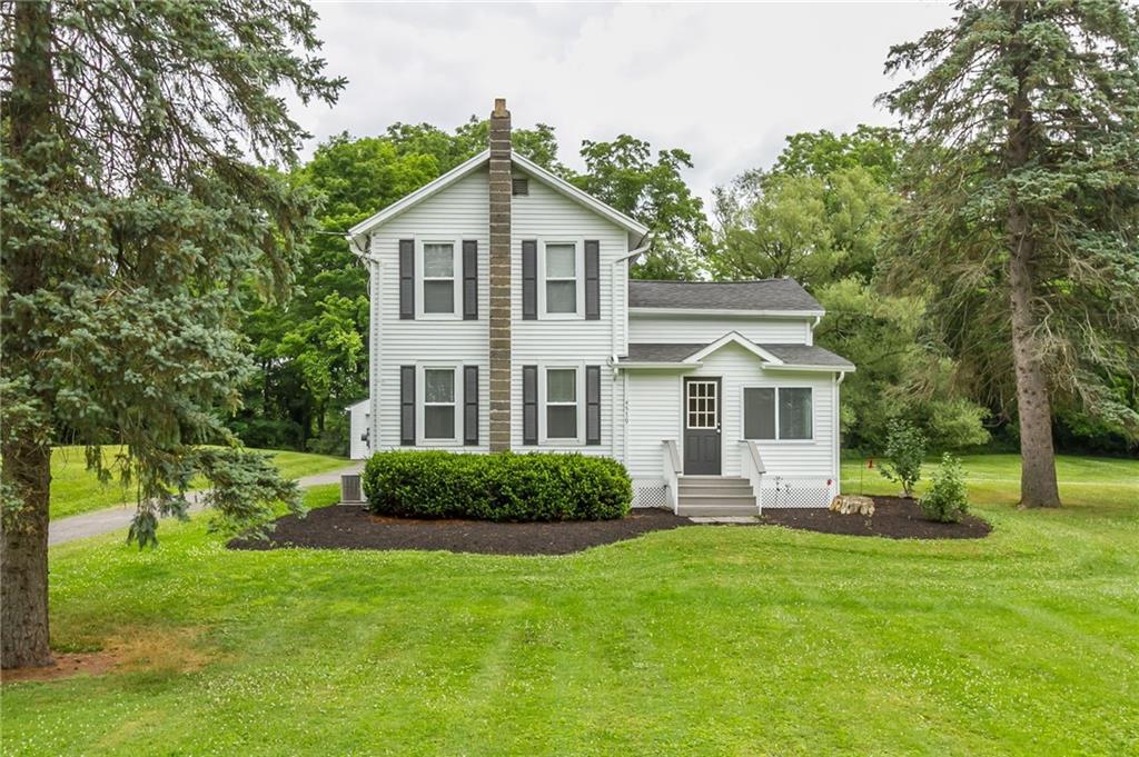 Curbeau Realty MLS Listing R1551952