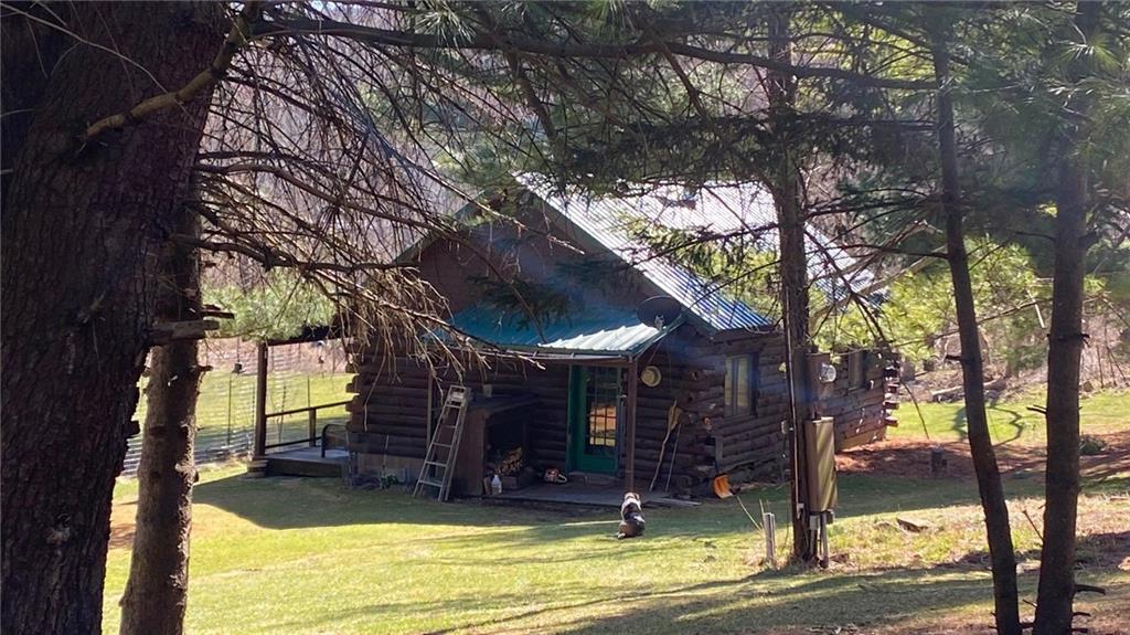 Finger Lake Real Estate Property - R1596919