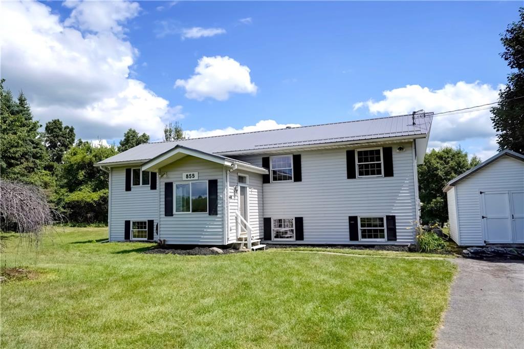 Finger Lake Real Estate Property - R1606071