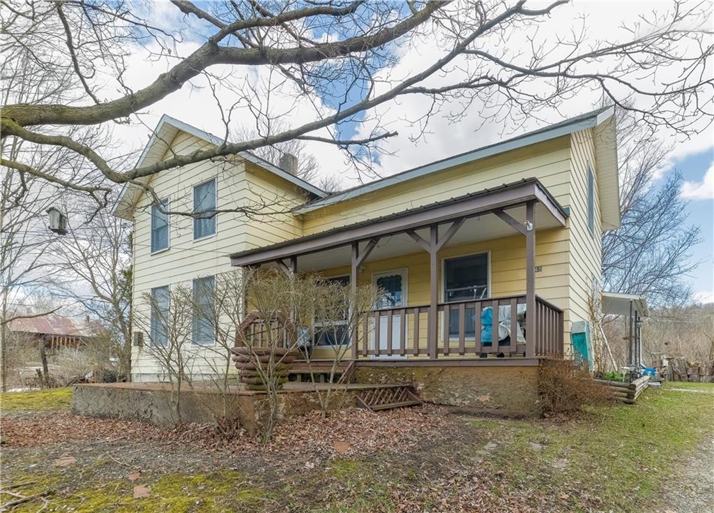Finger Lake Real Estate Property - R1611396
