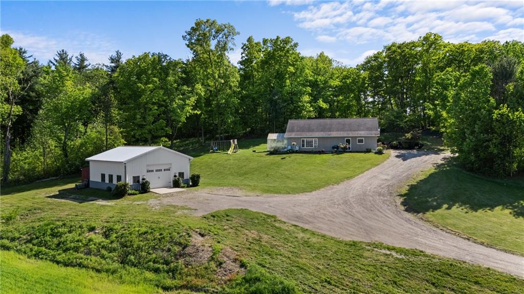 Finger Lake Real Estate Property - R1611902
