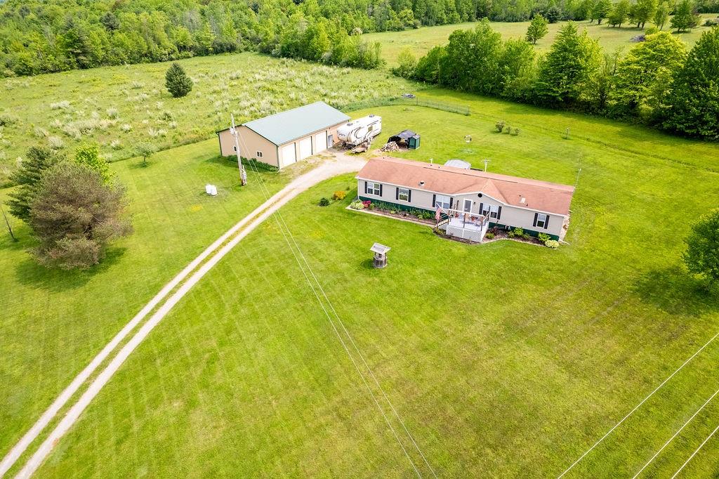 Finger Lake Real Estate Property - R1612819