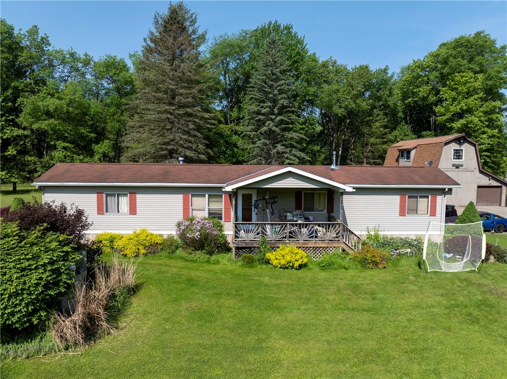 Finger Lake Real Estate Property - R1612897