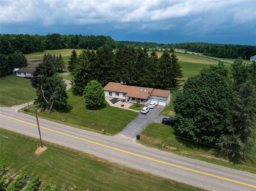 Finger Lake Real Estate Property - R1613864