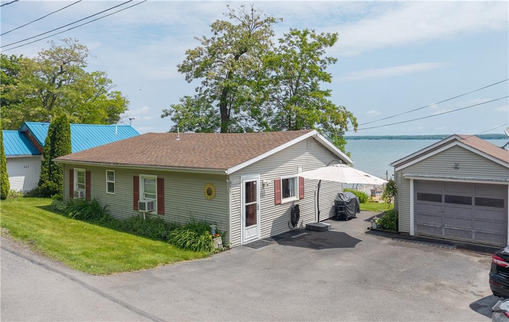 Finger Lake Real Estate Property - R1614380