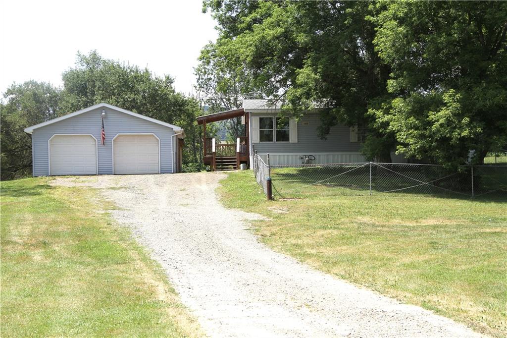 Finger Lake Real Estate Property - R1626402