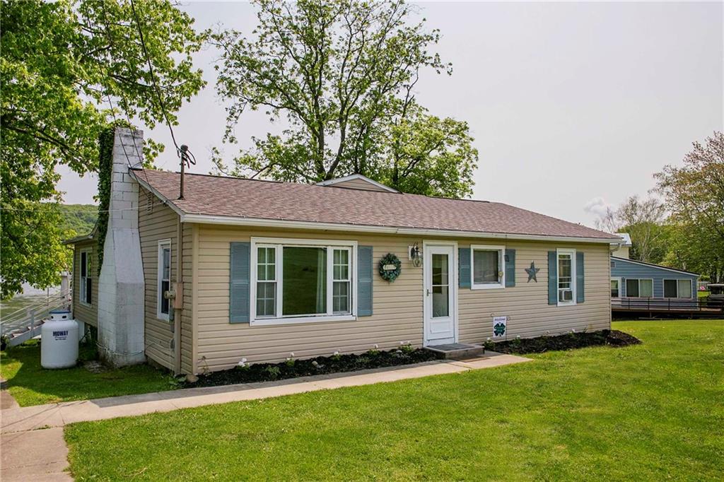 Finger Lake Real Estate Property - R1627791