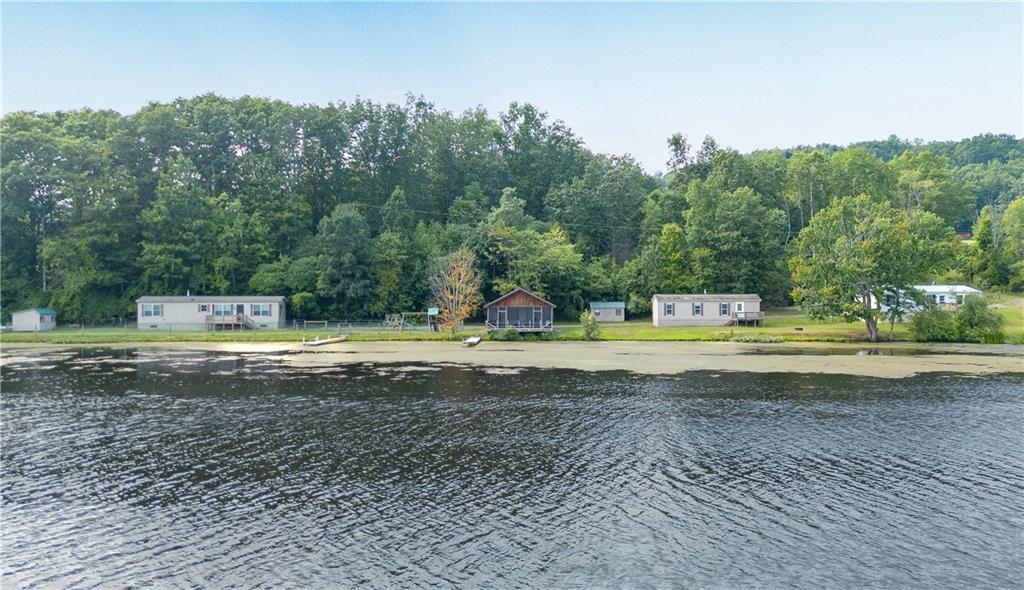 Finger Lake Real Estate Property - R1631606