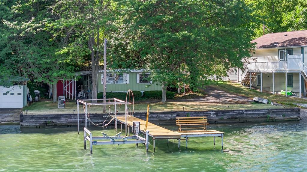 Finger Lake Real Estate Property - R1632955