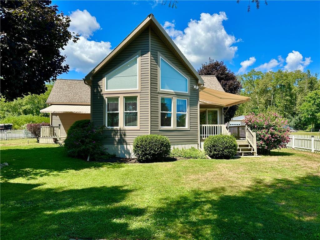 Finger Lake Real Estate Property - R1633116