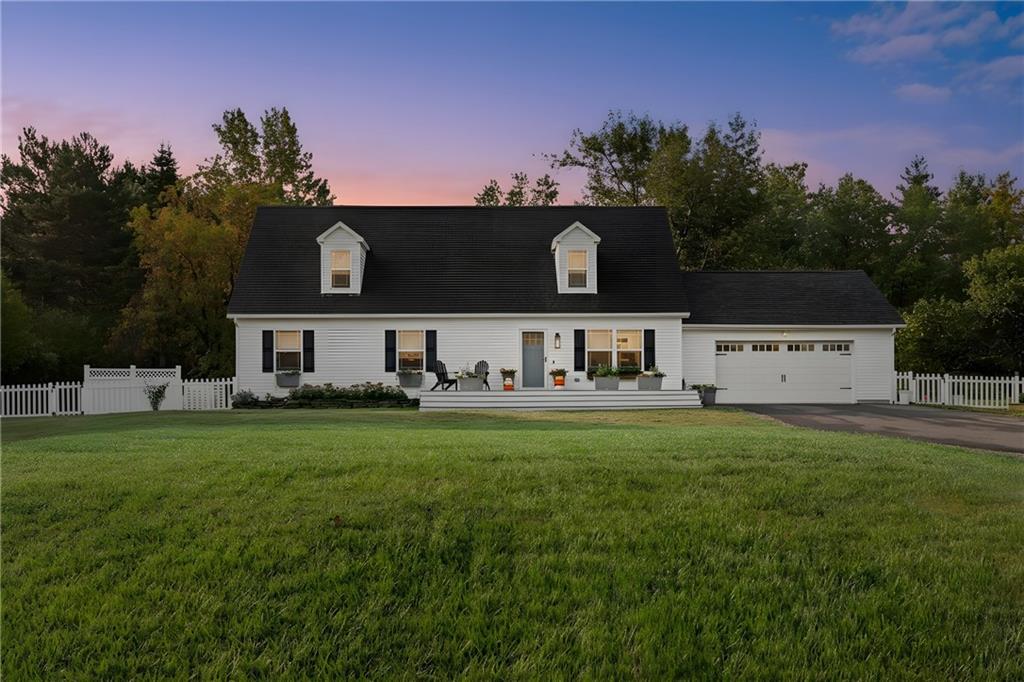 Finger Lake Real Estate Property - R1636149