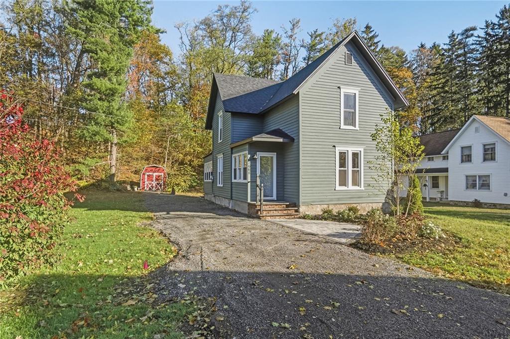 Finger Lake Real Estate Property - R1647832