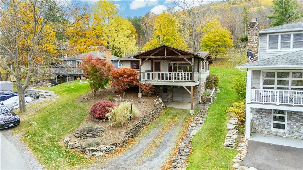 Finger Lake Real Estate Property - R1648926