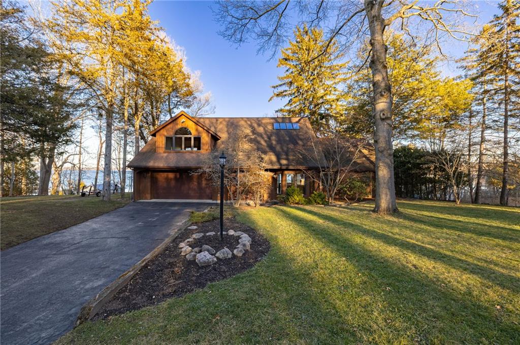 Finger Lake Real Estate Property - R1666388