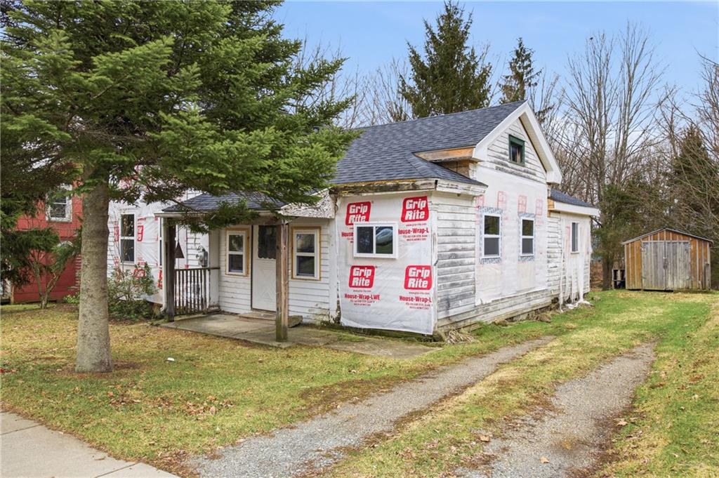 Finger Lake Real Estate Property - R1667480