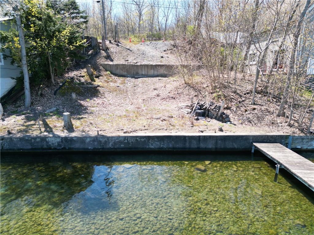 Finger Lake Real Estate Property - R1672054
