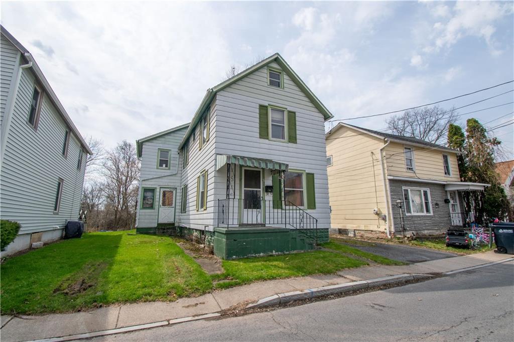 Finger Lake Real Estate Property - R1673289