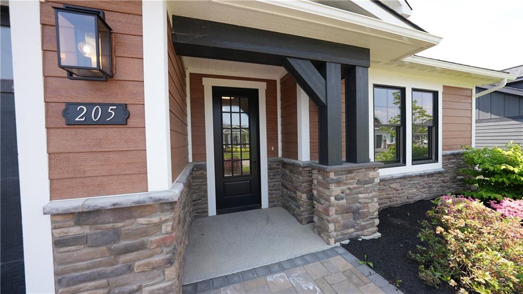 Finger Lake Real Estate Property - R1674595