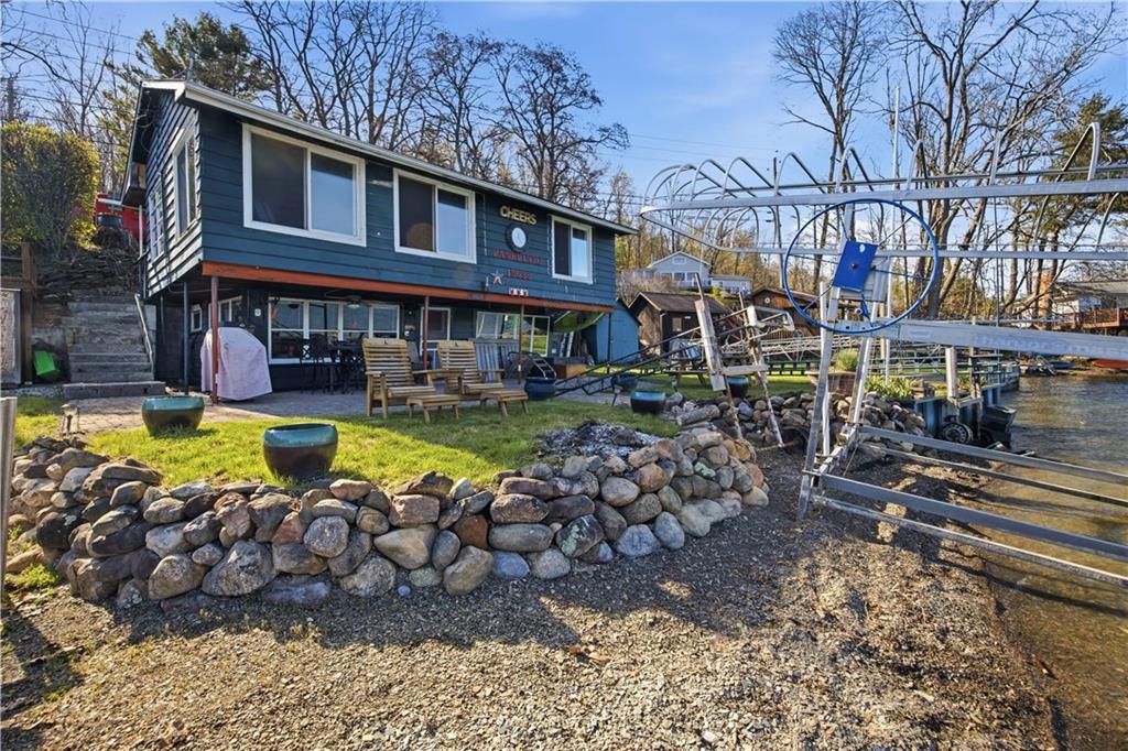 Finger Lake Real Estate Property - R1677453