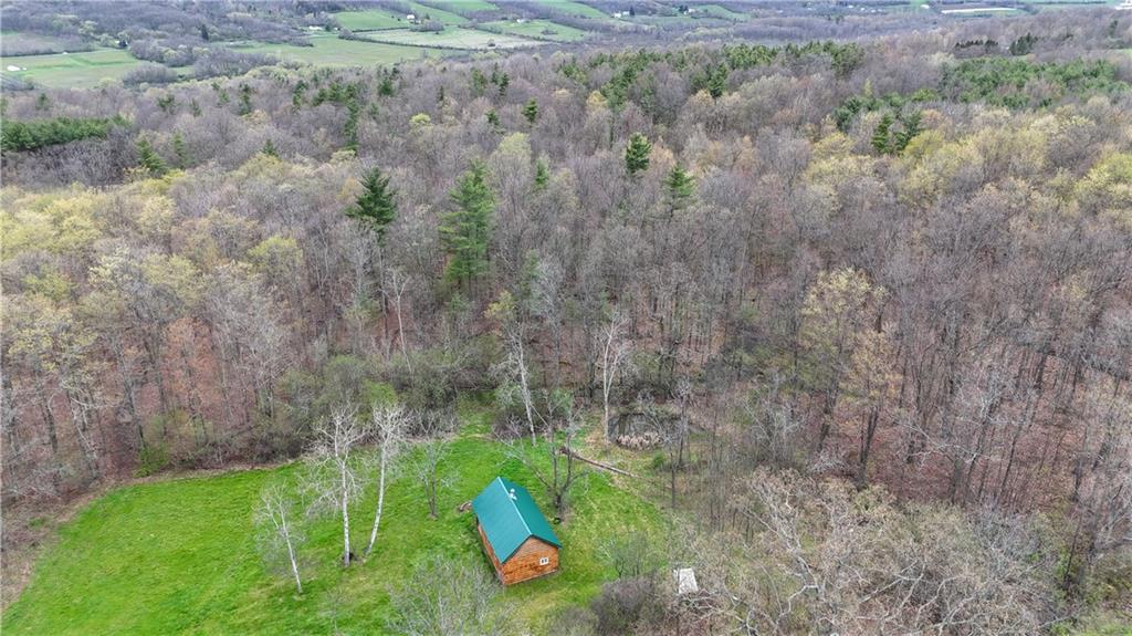 Finger Lake Real Estate Property - R1679011