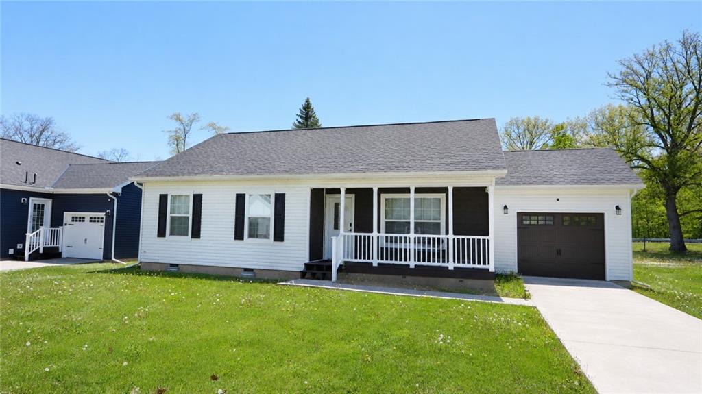 Finger Lake Real Estate Property - R1683946