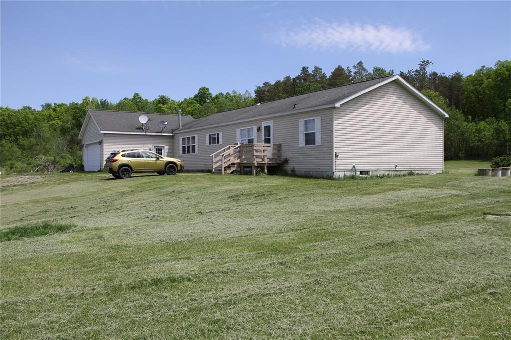 Finger Lake Real Estate Property - R1685538