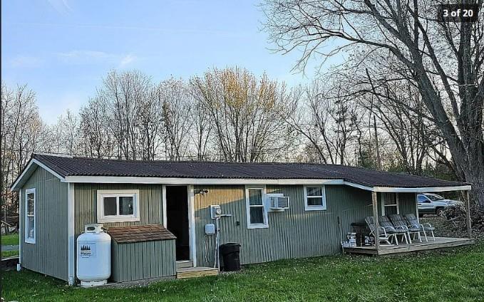 Finger Lake Real Estate Property - R1701079
